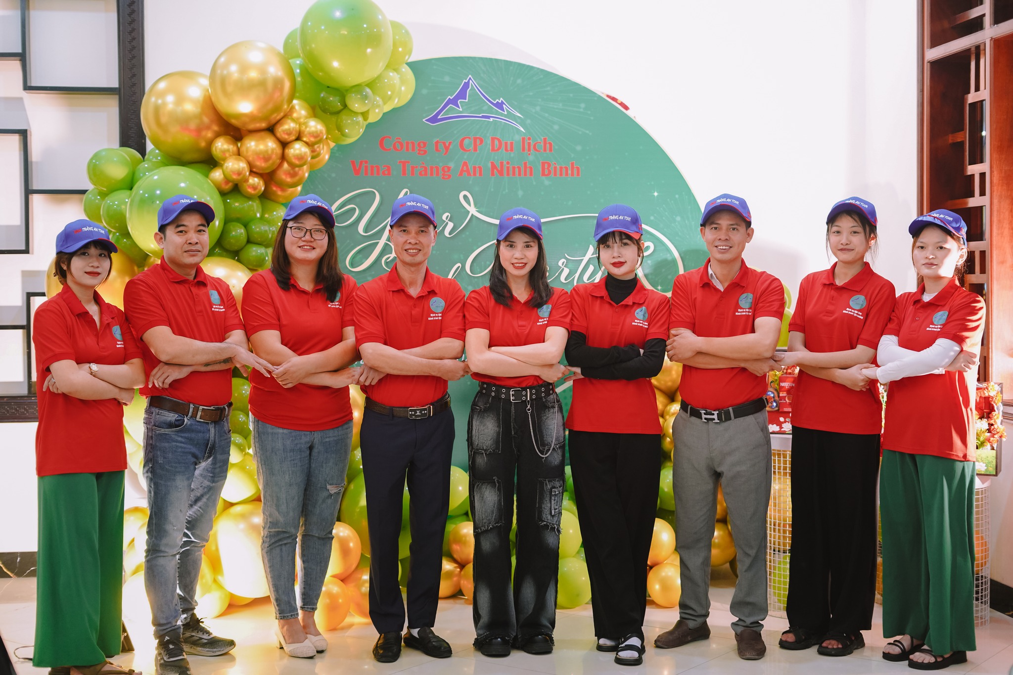 Tất niên 2024 chào đón 2025