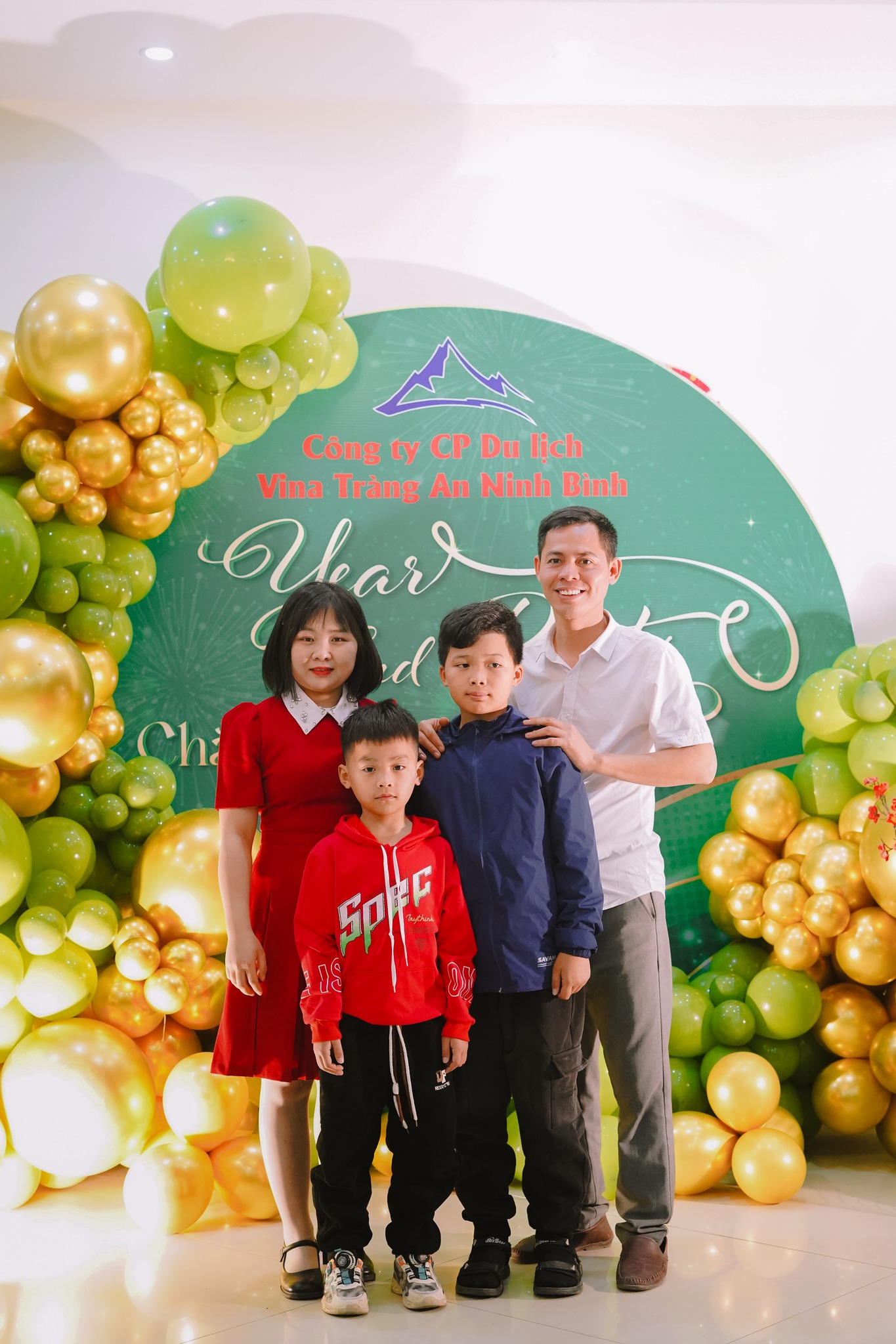 Tất niên 2024 chào đón 2025