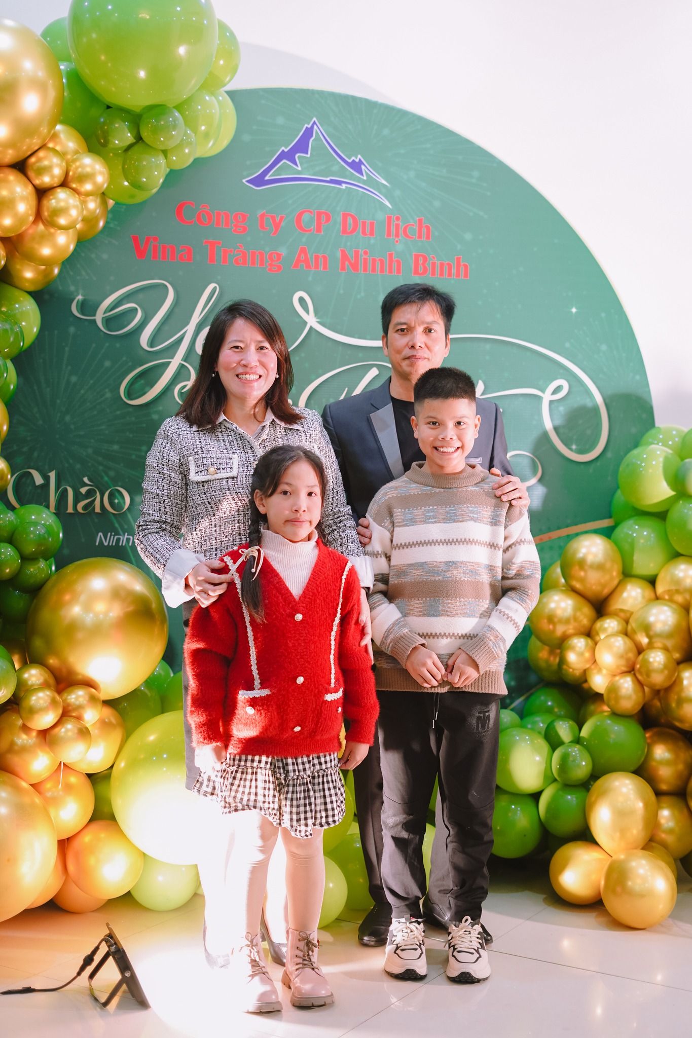 Tất niên 2024 chào đón 2025