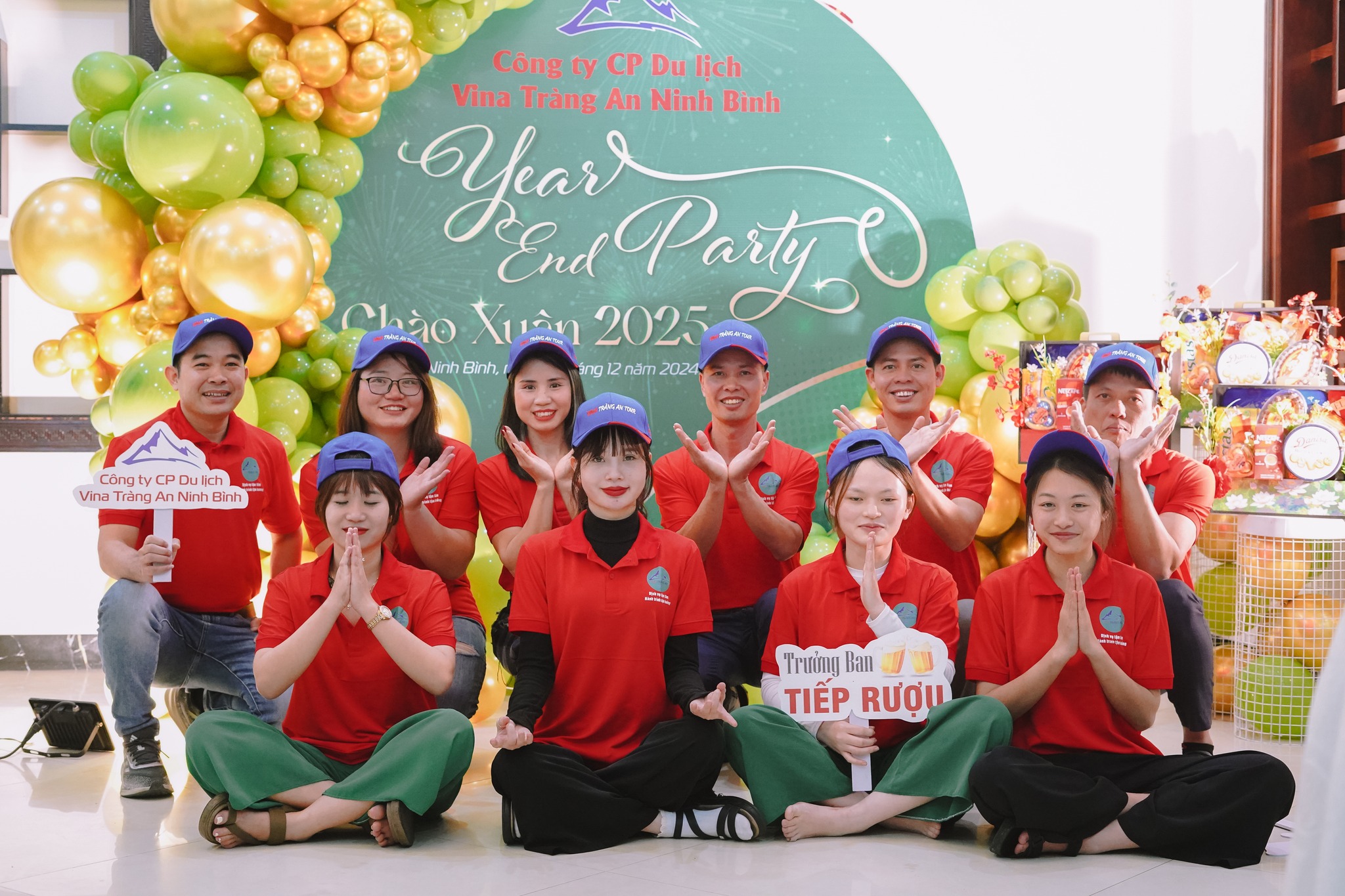 Tất niên 2024 chào đón 2025